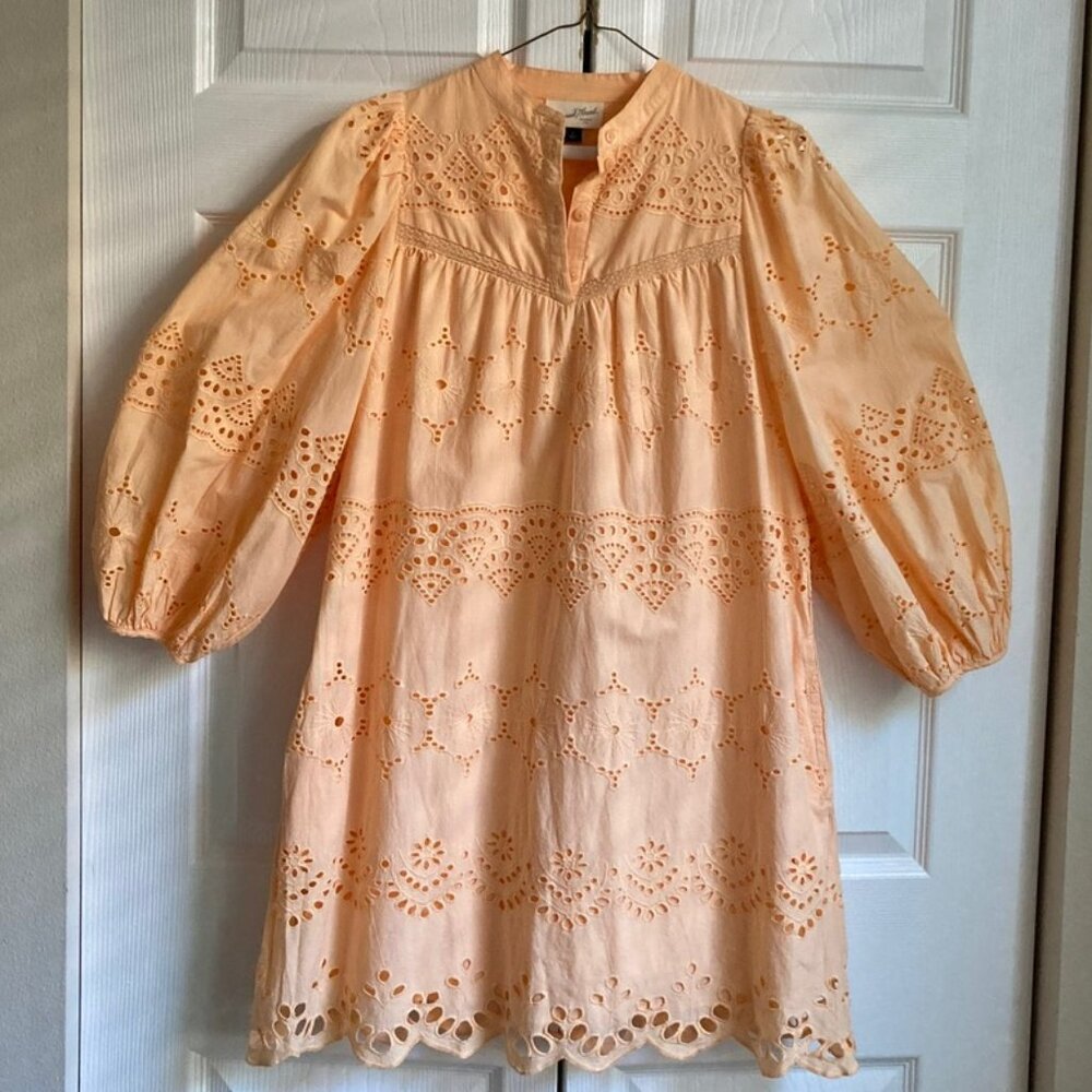 Eyelet short dress